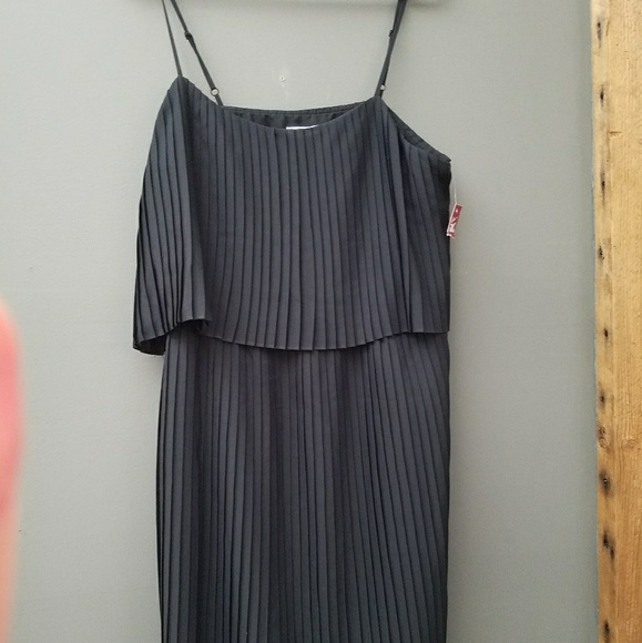 Merona Dresses & Skirts - New..DRESS